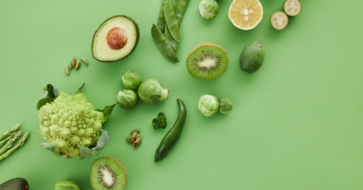 découvrez tout ce que vous devez savoir sur l'allergie au kiwi. symptômes, causes, conseils pratiques et témoignages pour mieux comprendre cette allergie alimentaire et gérer votre santé.