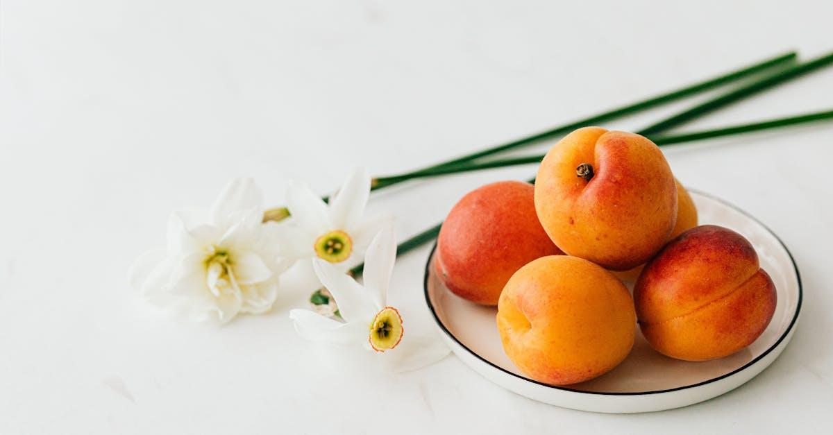 découvrez les délicieuses vertus de l'abricot, un fruit juteux et savoureux riche en vitamines et antioxydants. apprenez des recettes variées, des conseils pour bien le choisir et les bienfaits pour votre santé.