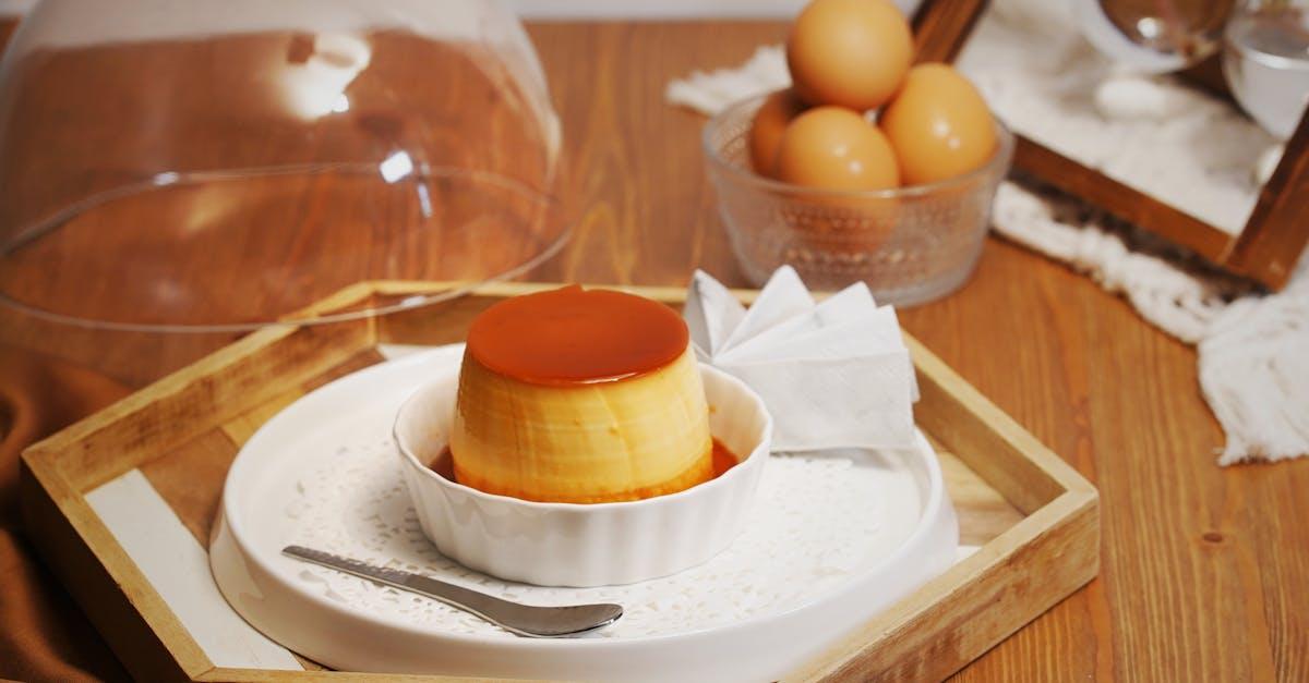 découvrez la recette authentique du flan, un dessert crémeux et onctueux qui ravira vos papilles. facile à préparer, il est parfait pour terminer un repas en beauté. suivez nos conseils pour réussir ce classique de la pâtisserie française.