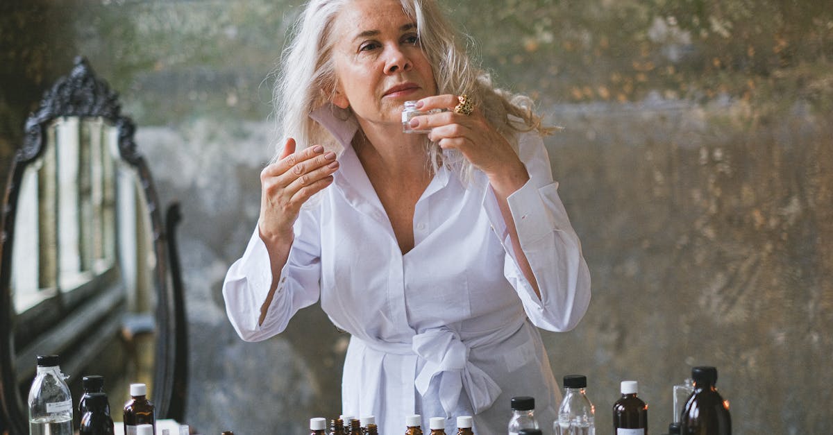 découvrez les remèdes de grand-mère, des solutions naturelles et efficaces pour soigner les petits maux du quotidien. plongez dans les traditions ancestrales et apprenez à utiliser des ingrédients simples pour votre bien-être.