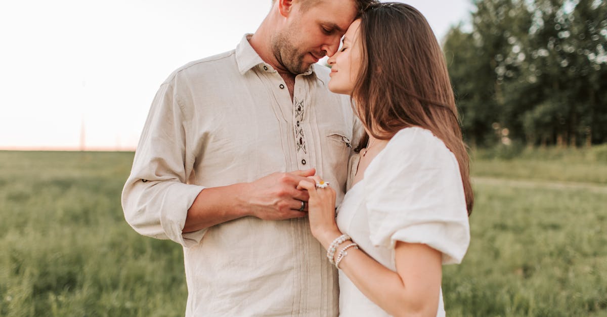 découvrez la fréquence idéale des relations intimes pour renforcer vos liens affectifs. explorez des conseils et des perspectives sur la communication, l'intimité et la santé relationnelle pour naviguer dans vos relations amoureuses.