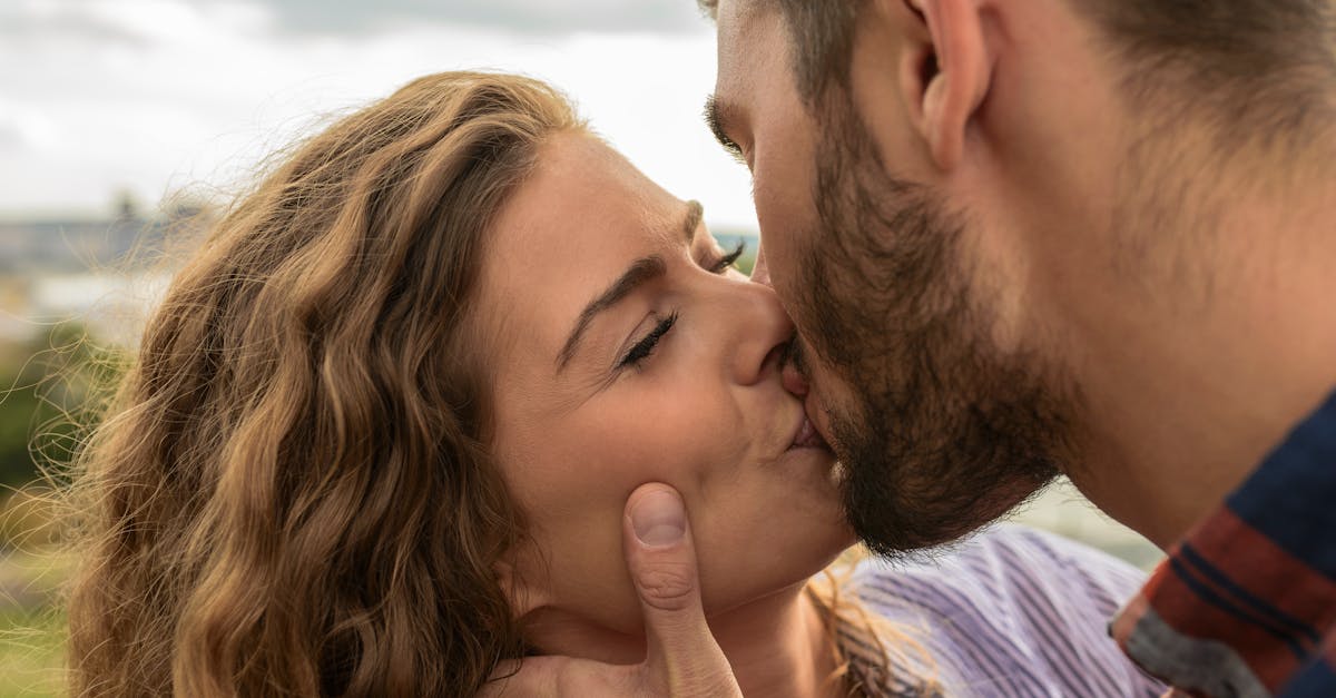découvrez une histoire d'amour captivante qui vous enchantera. plongez dans les émotions, les défis et les moments magiques d'un amour passionné. laissez-vous emporter par cette romance intemporelle qui touche le cœur et célèbre les liens entre deux âmes.
