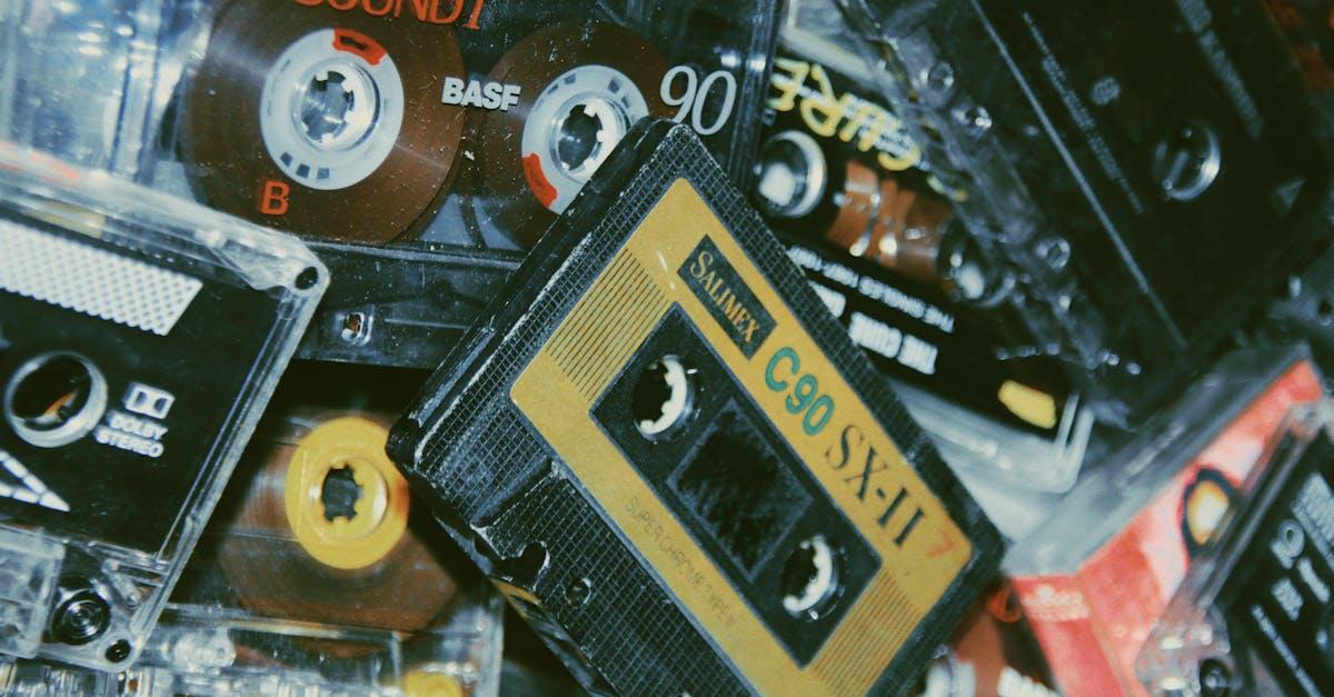 découvrez l'univers de la nostalgie à travers des souvenirs d'antan, des analyses des tendances culturelles et des témoignages émouvants qui ravivent les moments marquants de notre passé.