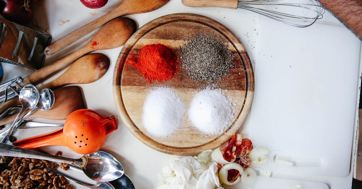 découvrez les bienfaits surprenants des pelures d'oignon ! apprenez comment ces restes souvent négligés peuvent enrichir votre santé, votre jardin et même votre routine de beauté. explorez des astuces pratiques pour les utiliser au quotidien.