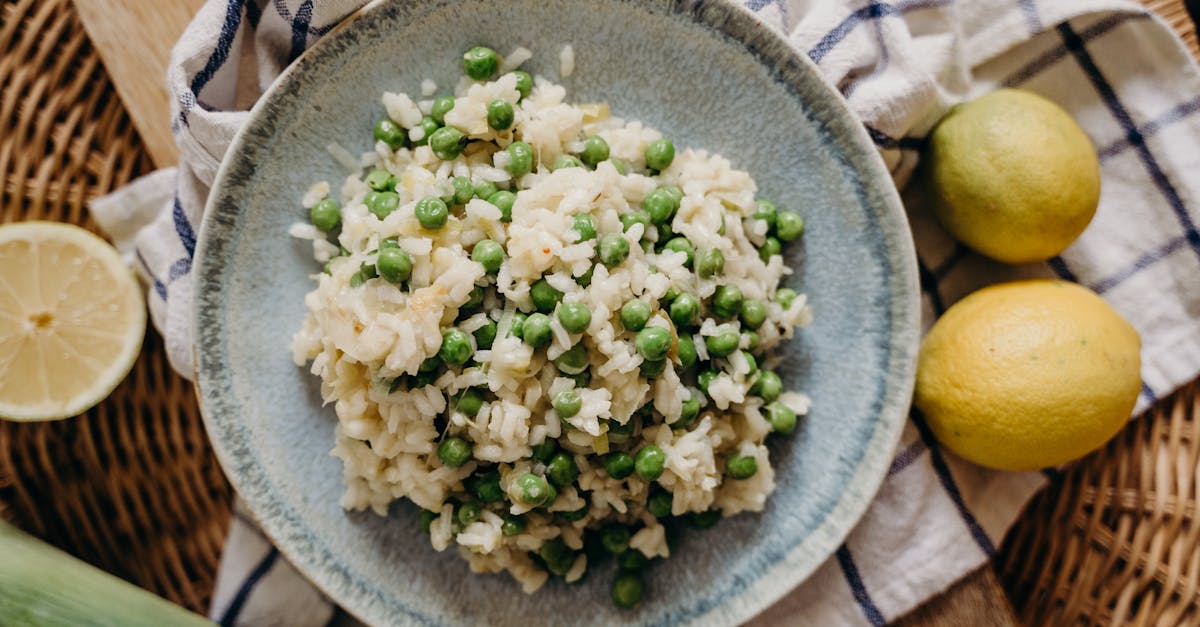 découvrez l'univers des pois, légumes nutritifs et savoureux, riches en protéines et faciles à intégrer dans vos recettes. apprenez-en plus sur leurs bienfaits pour la santé et des idées de plats créatifs pour les cuisiner.