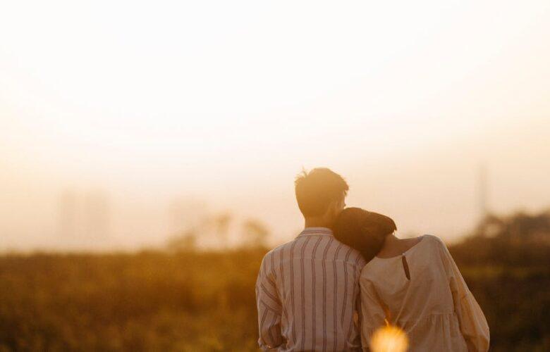 découvrez des conseils et des astuces pour nourrir vos relations amoureuses, amicales et familiales. explorez les clés d'une communication efficace et d'une connexion profonde. transformez vos interactions et renforcez vos liens avec ceux qui vous entourent.