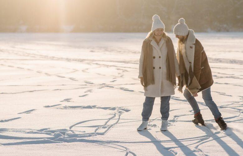 découvrez notre collection de manteaux d'hiver tendance et chauds, conçus pour vous protéger des températures glaciales tout en restant élégant. trouvez le manteau parfait qui allie style et confort pour votre saison hivernale.