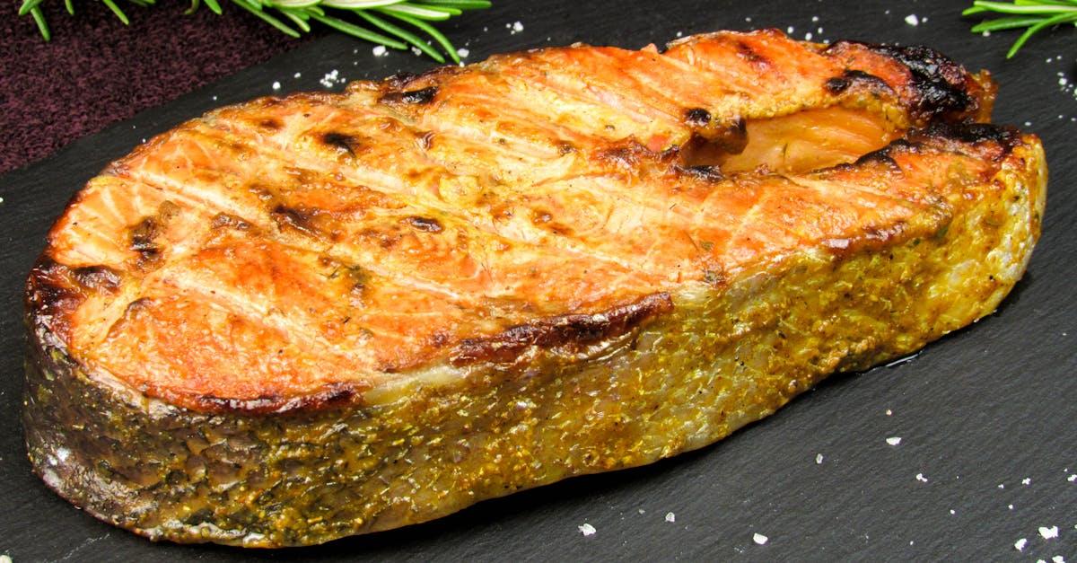 découvrez la recette simple et savoureuse du poisson cuit au four. apprenez à préparer un plat sain et délicieux, parfaitement assaisonné, qui ravira vos papilles et celles de vos invités. idéal pour un dîner léger ou un repas en famille.