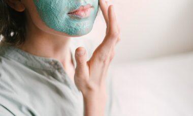 découvrez l'univers de la beauté avec nos conseils, astuces et tendances pour sublimer votre apparence. explorez des astuces de maquillage, des soins de la peau et des conseils bien-être pour un éclat naturel.