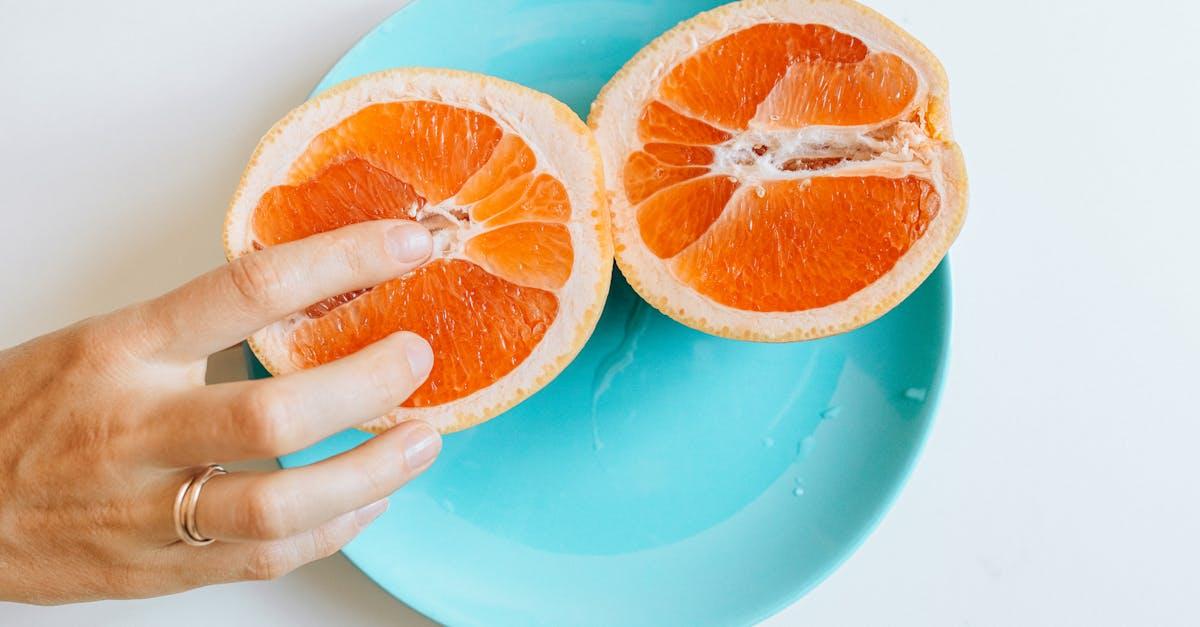 découvrez tout sur le clitoris, un organe essentiel de la sensualité féminine. apprenez son anatomie, son rôle dans le plaisir et son importance dans la santé sexuelle. explorez des informations enrichissantes pour mieux comprendre et apprécier cette partie du corps.