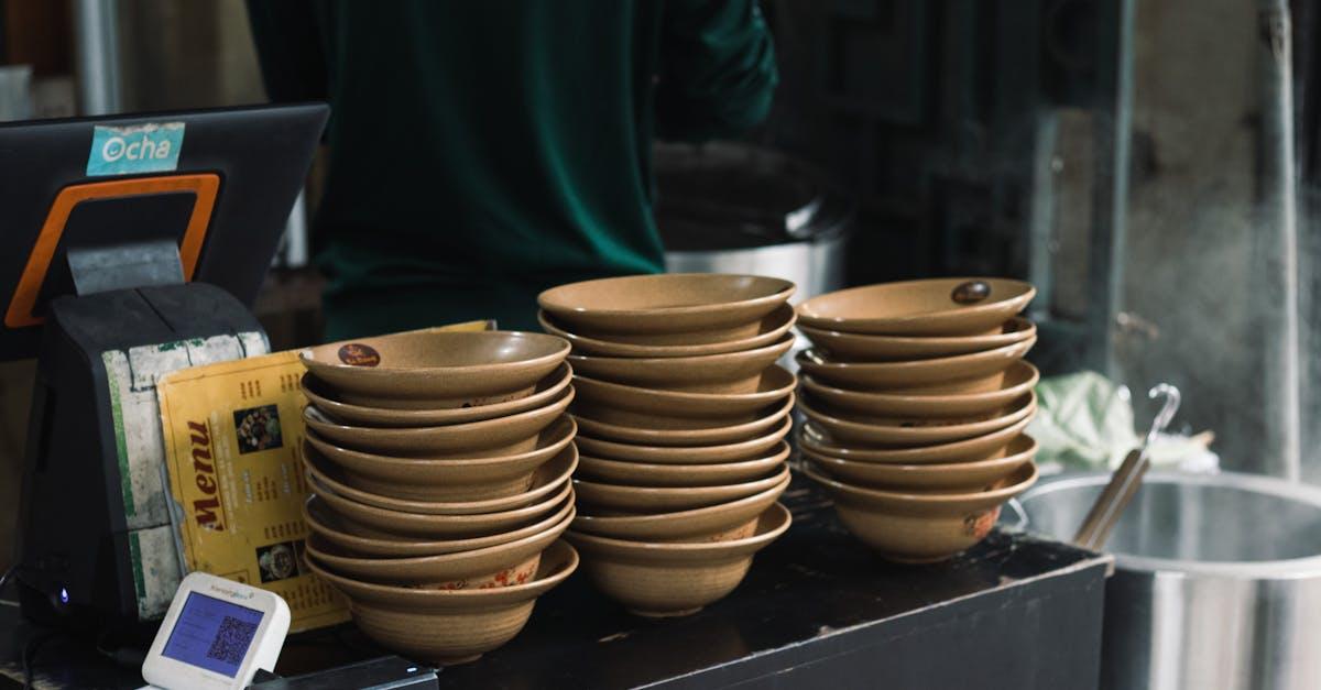 découvrez une sélection raffinée de plats savoureux qui éveillent vos papilles. que vous soyez amateur de cuisine traditionnelle ou à la recherche de nouvelles tendances gastronomiques, explorez nos recettes et conseils pour préparer des mets délicieux qui raviront vos convives.