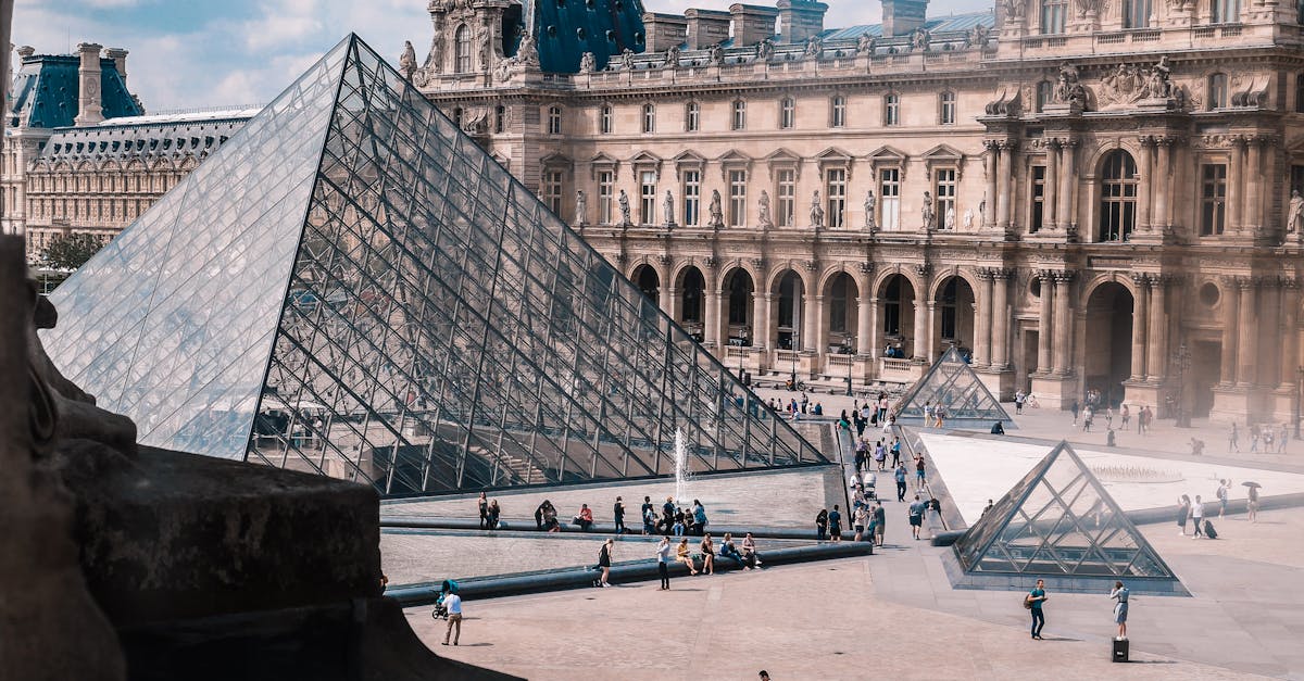 découvrez la richesse culturelle, historique et géographique de la france, un pays réputé pour sa gastronomie, ses paysages variés et son art de vivre. explorez ses régions, ses monuments emblématiques et laissez-vous séduire par la beauté de ses villes, de paris à nice.