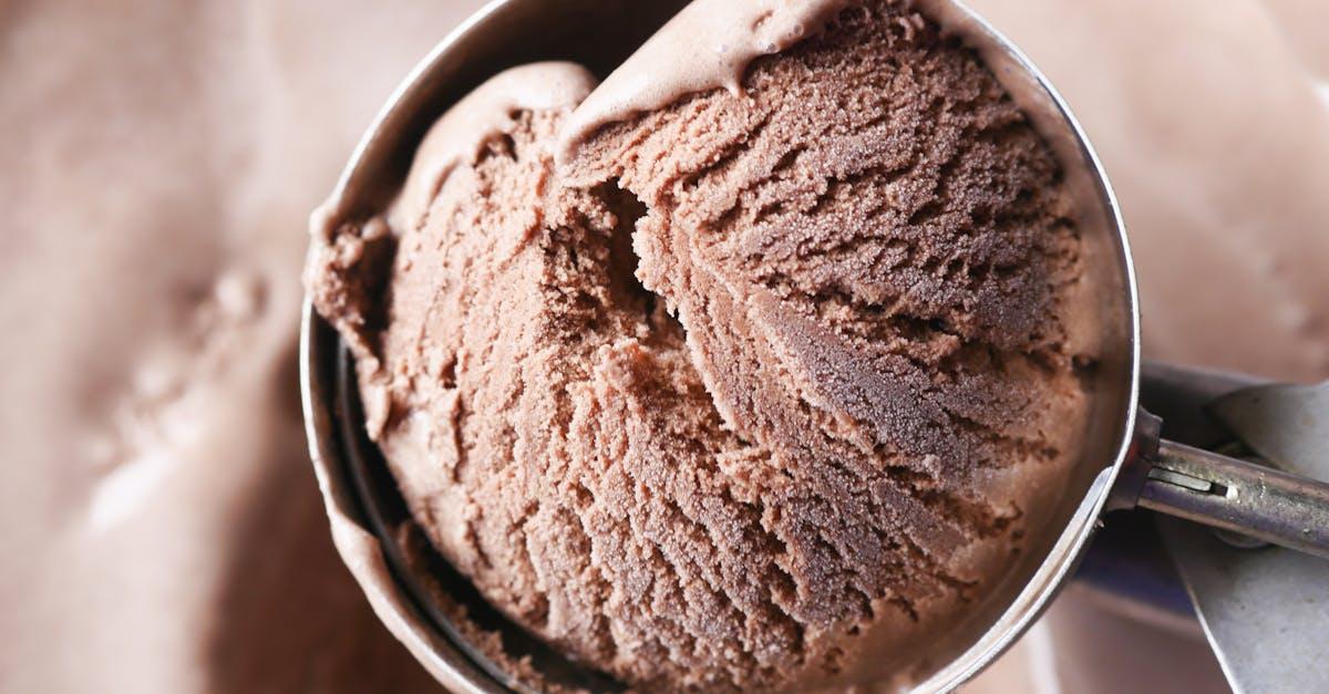 découvrez l'univers des cuillères congelées : des accessoires innovants pour vos desserts glacés et vos cocktails rafraîchissants. ajoutez une touche de fun à vos repas avec les frozen spoons, idéales pour les fêtes d'été et les soirées entre amis !