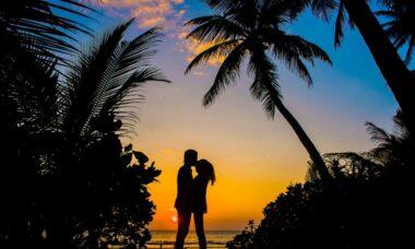 découvrez l'essence de l'amour avec des réflexions profondes, des conseils pratiques et des histoires inspirantes qui touchent le cœur. plongez dans un univers où chaque sentiment prend vie et où chaque relation est célébrée.