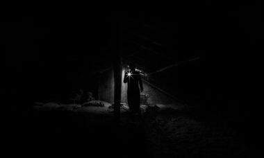 découvrez l'univers captivant du suspense, où chaque instant est chargé de tension et d'angoisse. plongez dans des histoires palpitantes qui vous tiendront en haleine jusqu'à la dernière page.