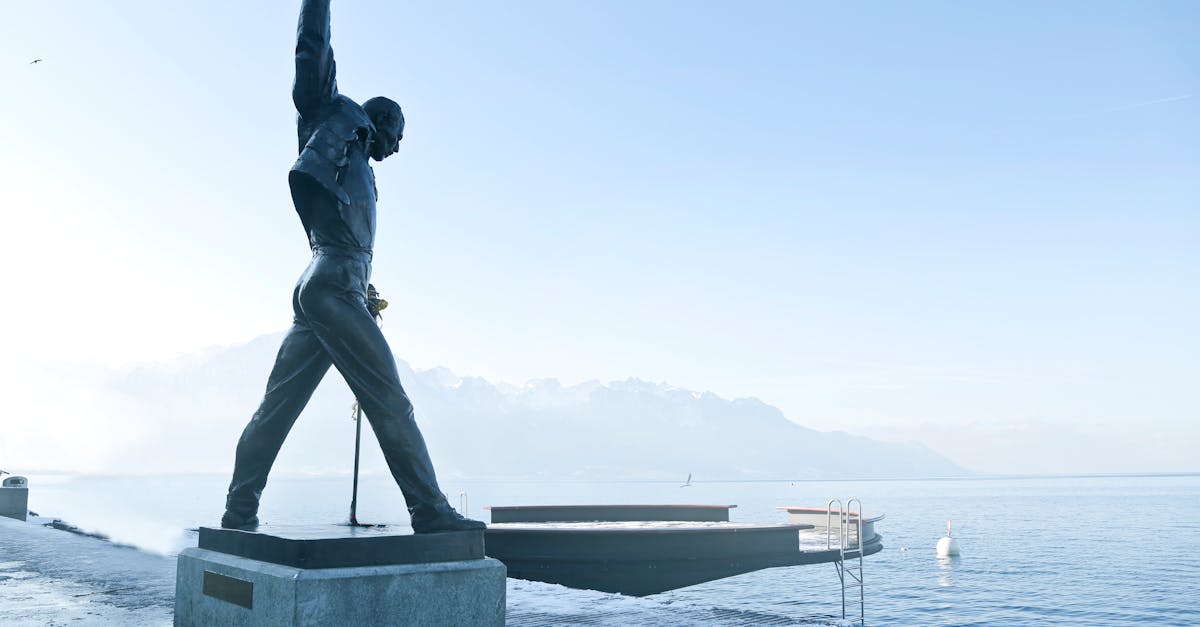 découvrez notre hommage captivant à l'art et à la culture à travers 'tribute'. une expérience unique qui célèbre les talents et l'héritage des grands artistes. plongez dans cet univers riche et inspirant.