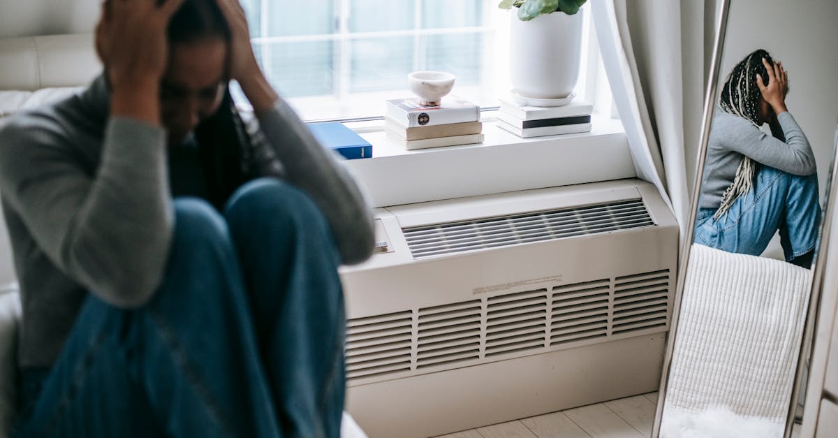 découvrez des stratégies efficaces pour gérer les crises d'anxiété. apprenez à identifier les déclencheurs, à apaiser votre esprit et à retrouver votre sérénité. nos conseils pratiques vous aideront à surmonter l'anxiété et à améliorer votre bien-être mental.