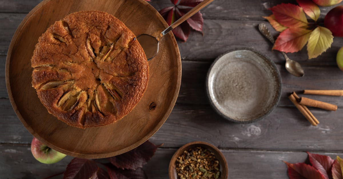 découvrez notre délicieux gâteau aux pommes, une recette réconfortante alliant la douceur des pommes fraîches à une pâte moelleuse. idéal pour accompagner vos après-midis café ou pour une occasion spéciale, ce dessert ravira les papilles des petits comme des grands.
