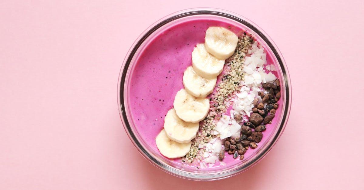 découvrez tout sur l'allergie à la banane : symptômes, causes et conseils pour vivre sereinement avec cette intolérance alimentaire.