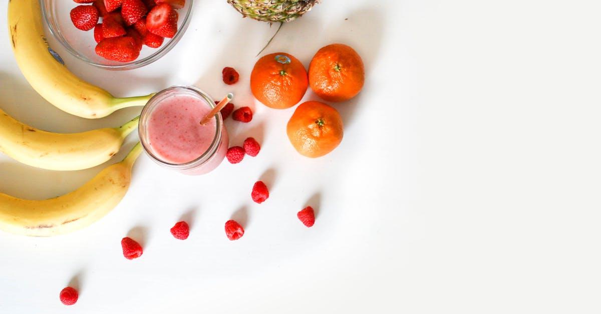 découvrez tout ce qu'il faut savoir sur l'allergie à la banane, ses symptômes, causes et traitements. informez-vous sur les précautions à prendre et le quotidien des personnes allergiques à ce fruit.