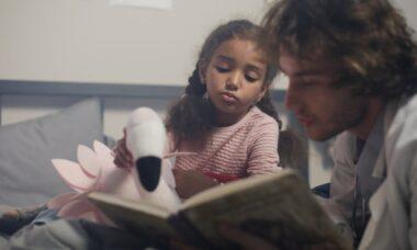 découvrez nos solutions de protection pour livres, idéales pour préserver vos ouvrages précieux des rayures, de la poussière et de l'usure. protégez vos trésors littéraires avec style et efficacité grâce à notre sélection de couvertures et accessoires. idéal pour les passionnés de lecture et les collectionneurs!