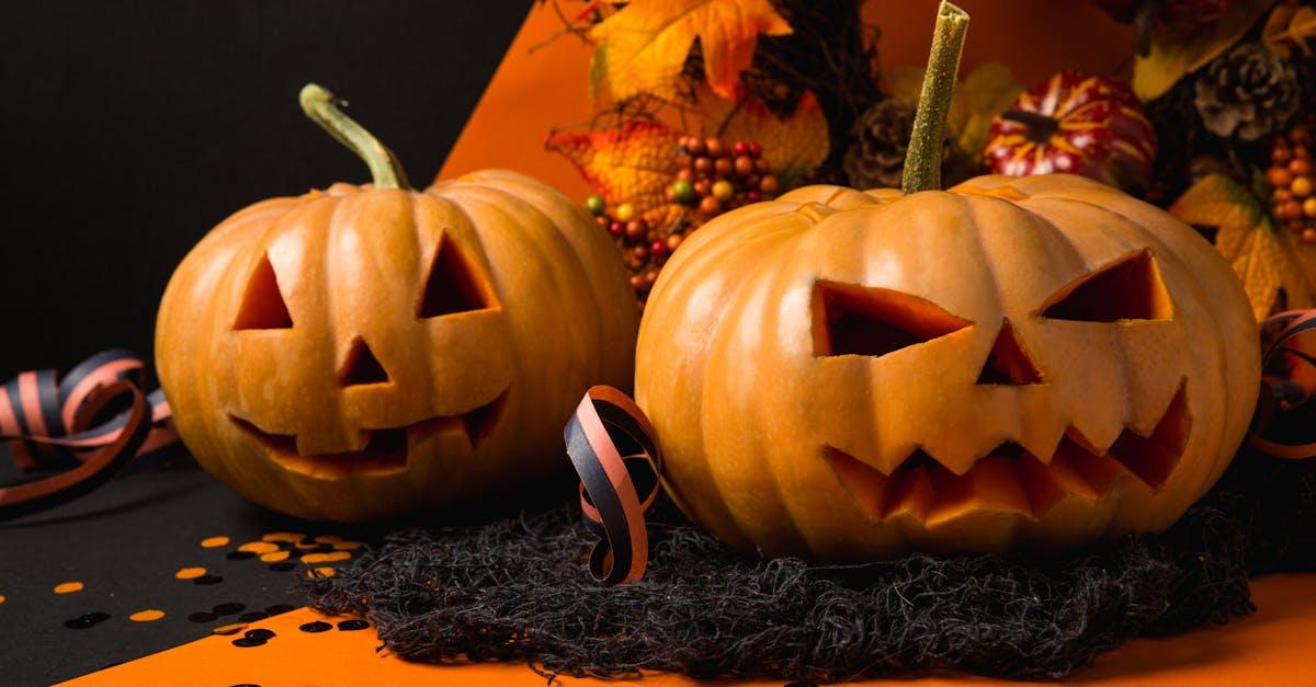 découvrez l'univers envoûtant d'halloween ! explorez des idées de costumes effrayants, des recettes de bonbons délicieusement terrifiants et des conseils pour organiser une soirée inoubliable. plongez dans l'ambiance mystique de cette fête célébrée chaque 31 octobre !