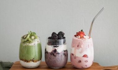 découvrez tout ce qu'il faut savoir sur l'allergie au kiwi : symptômes, causes, conseils pratiques et traitements. informez-vous pour mieux gérer cette allergie et améliorer votre qualité de vie.