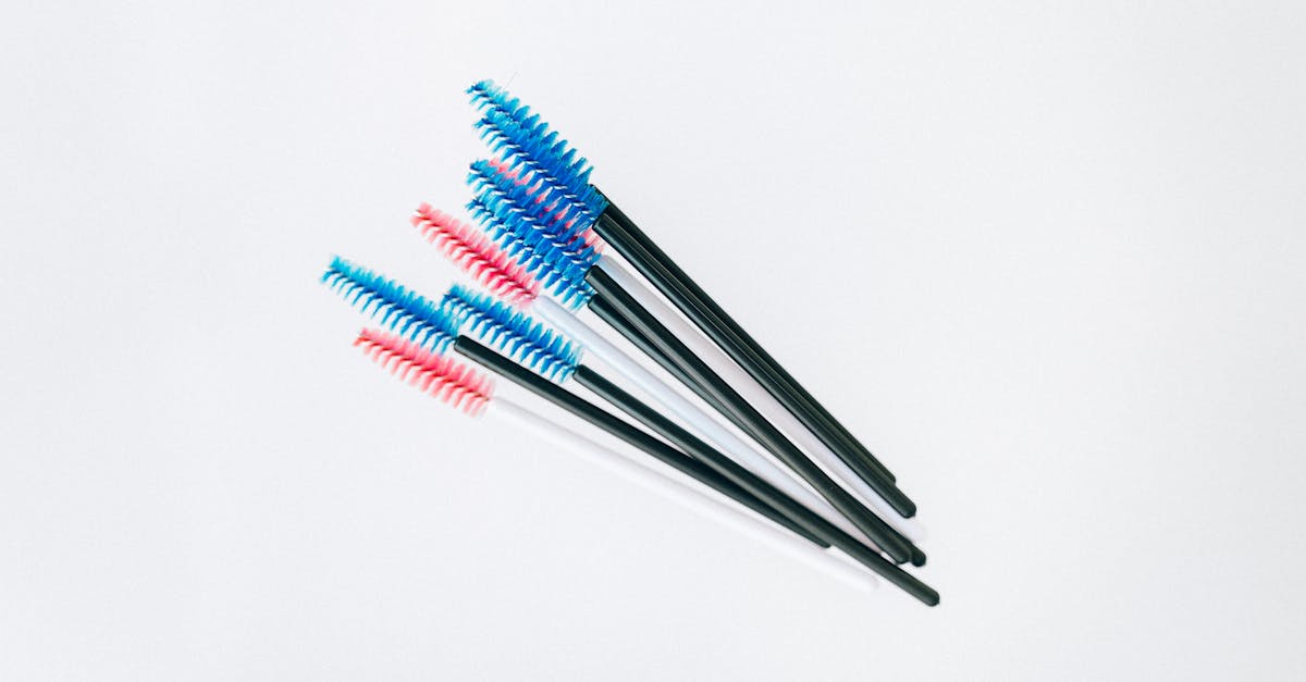 découvrez le mascara idéal pour intensifier votre regard et sublimer vos cils. offrez-leur volume, longueur et courbure avec notre sélection de mascaras haut de gamme, adaptés à tous les styles et occasions. révélez la beauté de vos yeux avec notre gamme!