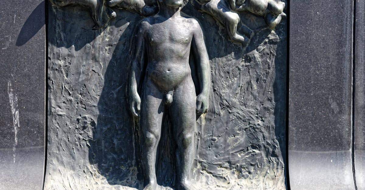découvrez notre exploration approfondie de la nudité, un sujet riche en signification culturelle, artistique et personnelle. plongez dans l'histoire, la représentation dans l'art, et les réflexions sur le corps et la liberté. une invitation à repenser notre perception de la nudité dans la société moderne.