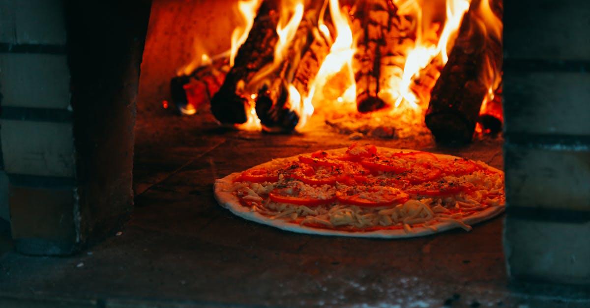 découvrez la meilleure pizza française avec des ingrédients frais et savoureux, préparée avec passion et tradition. offrez-vous une expérience culinaire inoubliable et savourez chaque bouchée de notre délicieuse sélection de pizzas.