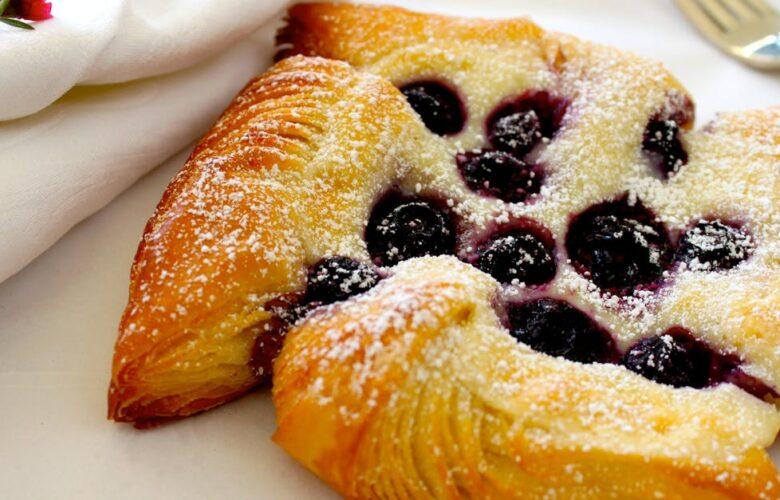 découvrez le monde savoureux de la pâte feuilletée ! apprenez à réaliser cette délicieuse base de pâtisserie, parfaite pour vos plats sucrés et salés. trouvez des recettes, conseils et astuces pour maîtriser la pâte feuilletée et épater vos invités.
