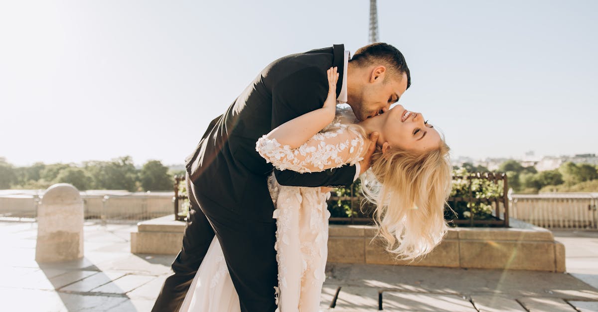 plongez dans un monde d'émotions et de passion avec notre sélection de romances envoûtantes. découvrez des histoires d'amour captivantes qui vous transporteront à travers des sentiments intenses et des rebondissements inoubliables.
