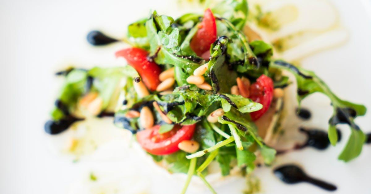 découvrez nos délicieuses recettes de salades, fraîches et nutritives, parfaites pour vos repas d'été ou vos collations légères. variez les plaisirs avec des ingrédients colorés et sains pour une alimentation équilibrée.