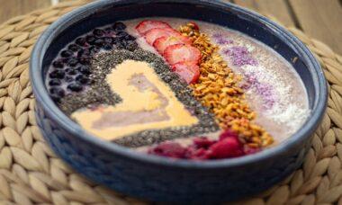 découvrez les superfoods, ces aliments aux vertus exceptionnelles qui boostent votre santé. riches en nutriments et bienfaits, ils vous aident à améliorer votre énergie, votre créativité et votre bien-être au quotidien. explorez notre sélection de superfoods pour une alimentation saine et équilibrée.
