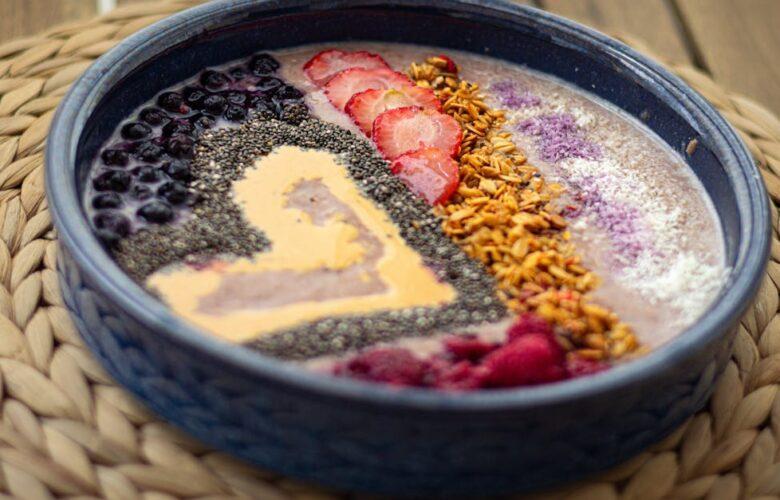 découvrez les superfoods, ces aliments aux vertus exceptionnelles qui boostent votre santé. riches en nutriments et bienfaits, ils vous aident à améliorer votre énergie, votre créativité et votre bien-être au quotidien. explorez notre sélection de superfoods pour une alimentation saine et équilibrée.