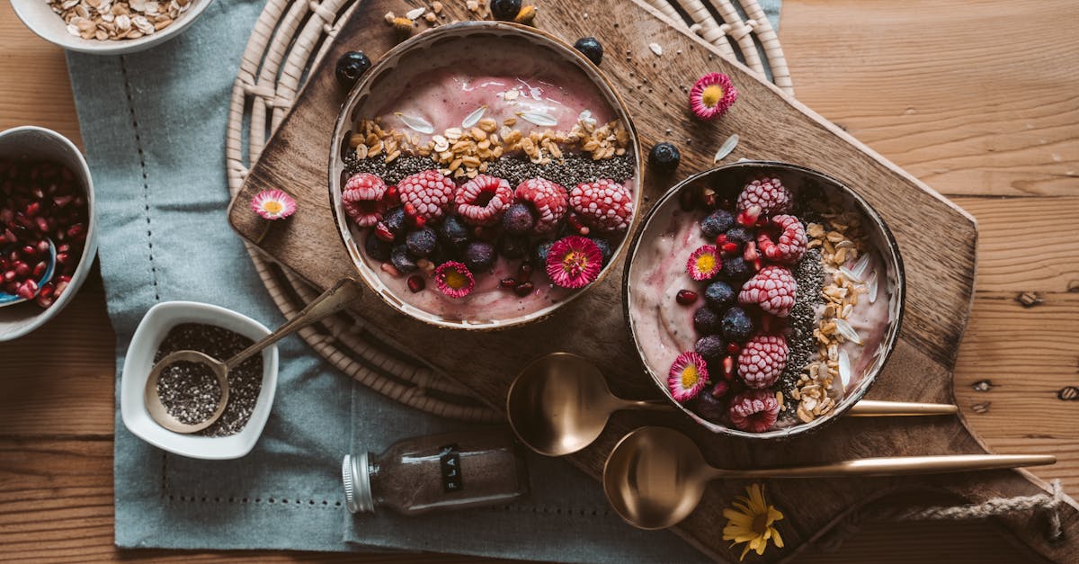 découvrez les bienfaits des superfoods : des aliments riches en nutriments qui boostent votre santé et votre énergie. apprenez comment intégrer ces super-aliments dans votre alimentation quotidienne pour améliorer votre bien-être et stimuler votre vitalité.