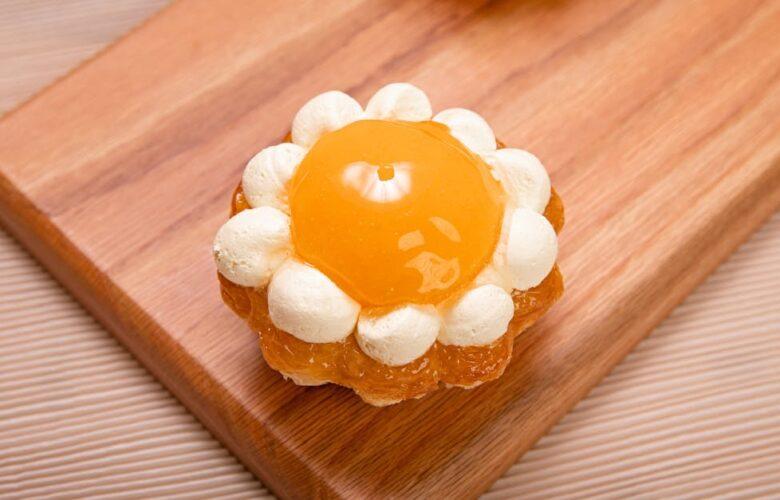 découvrez notre délicieuse recette de tarte, une création pâtissière alliant croûte dorée et garniture savoureuse. parfaite pour toutes les occasions, cette tarte ravira vos papilles et émerveillera vos invités. apprenez à réaliser cette gourmandise incontournable!
