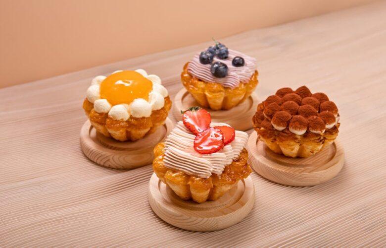 découvrez la délicieuse tarte tatin, un dessert français emblématique alliant pommes caramélisées et pâte croustillante. parfaite pour une occasion spéciale ou un simple moment de gourmandise, cette recette traditionnelle vous ravira à coup sûr !