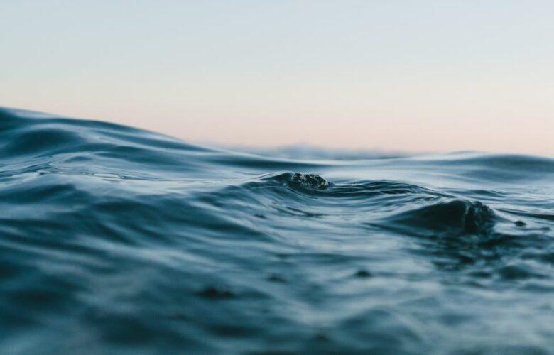 découvrez l'importance vitale de l'eau, son rôle essentiel dans notre vie quotidienne, et ses multiples usages pour la santé, l'environnement et l'économie.